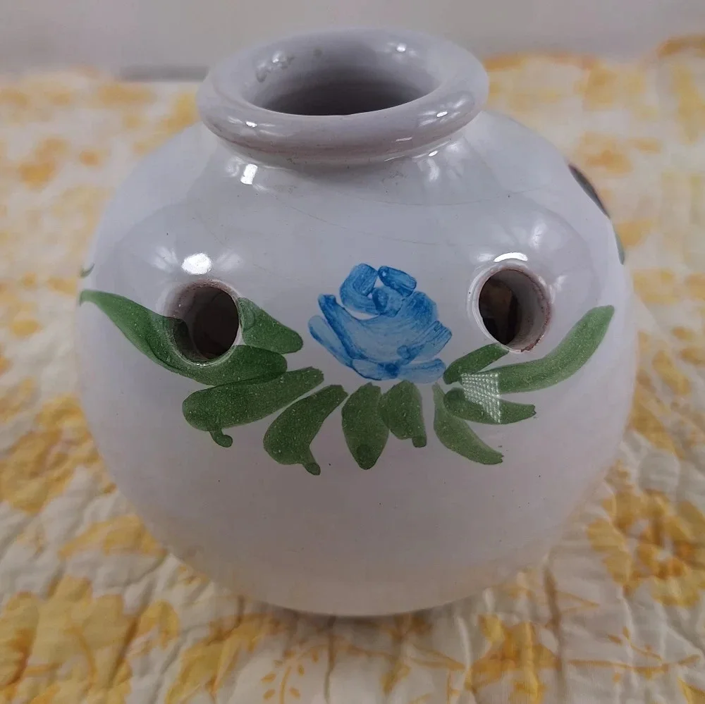 Pique-Fleurs Made In France Hand Painted Vase 6 Holes Blue Flower/Green Leaves